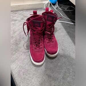 Nike Women's Sneakers in Burgundy